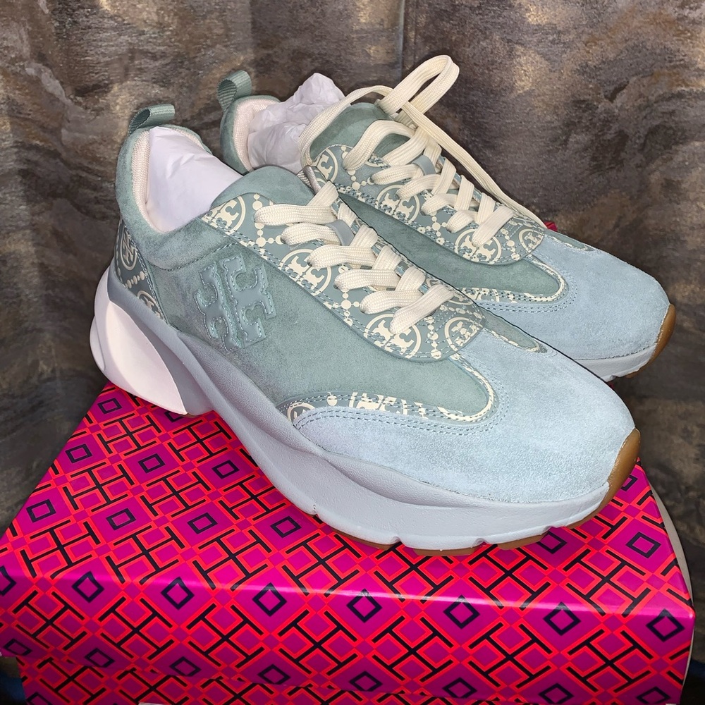 Tory Burch T Monogram Good Luck Trainer sneaker Size 9.5